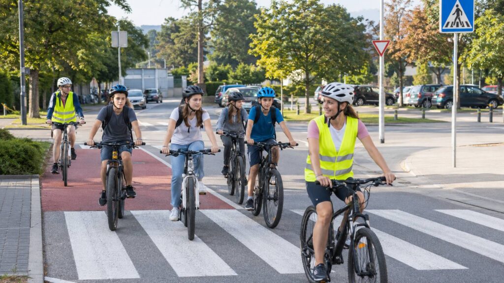 Sicherheit gewinnen mit dem Fahrrad im Straßenverkehr